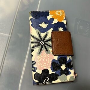 Fossil wallet